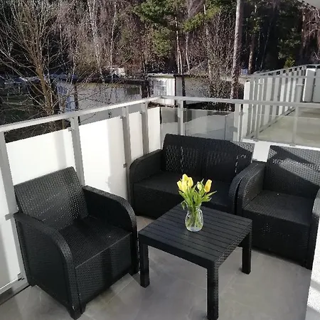 Ami דירה סטגנה